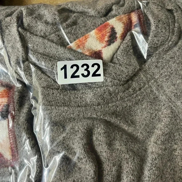 Maurices Patchwork Sweater Womens 2X Plus size Oversized Cute Gray Warm 1232 - Picture 7 of 7